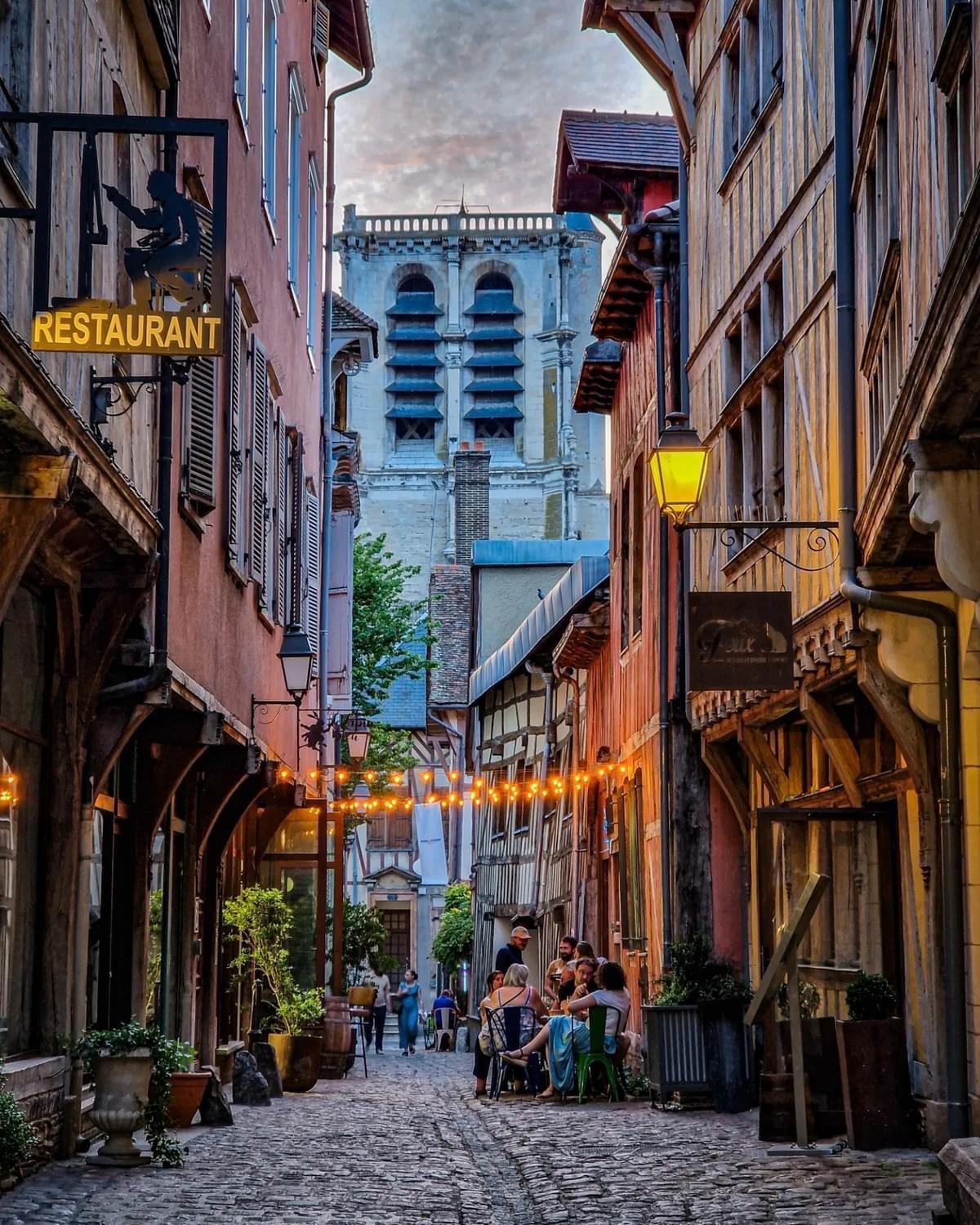Le Sacre Troyes Lejlighed Eksteriør billede