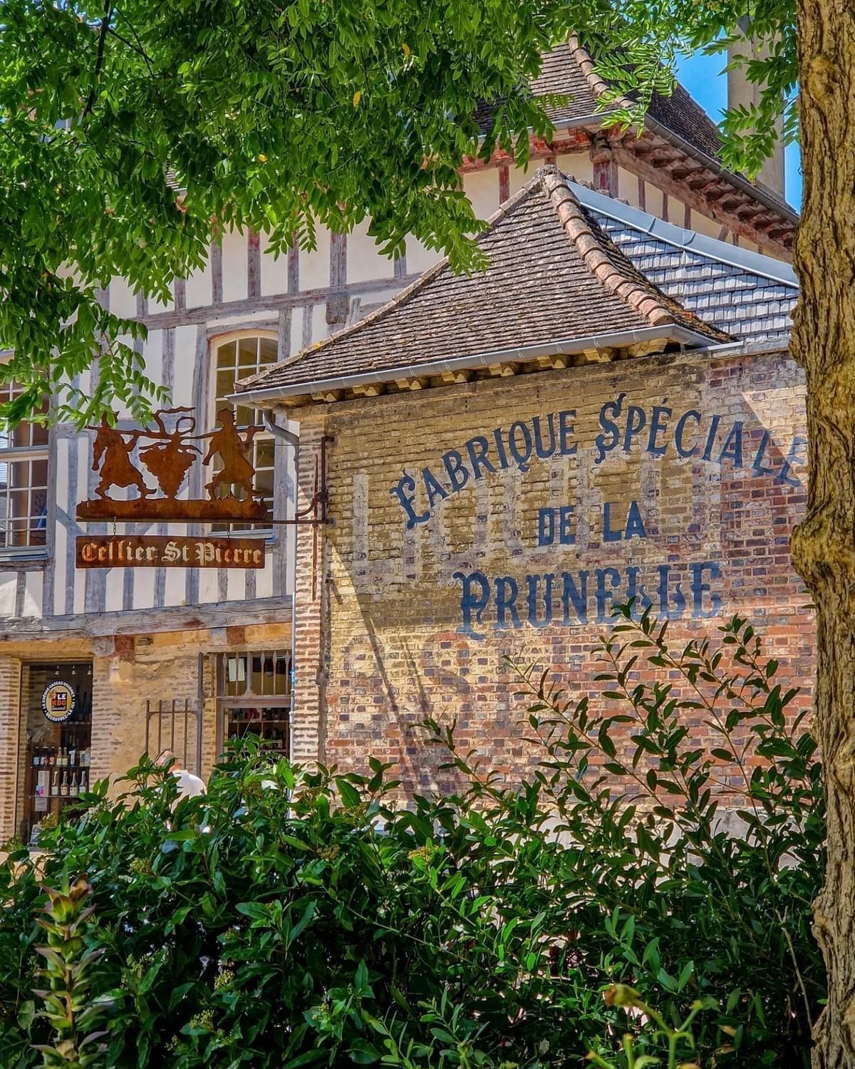 Le Sacre Troyes Lejlighed Eksteriør billede